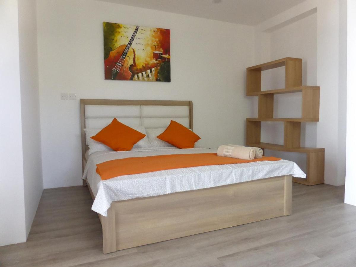 Castaway Surf Retreat 1 Hotel Sekongkang Luaran gambar