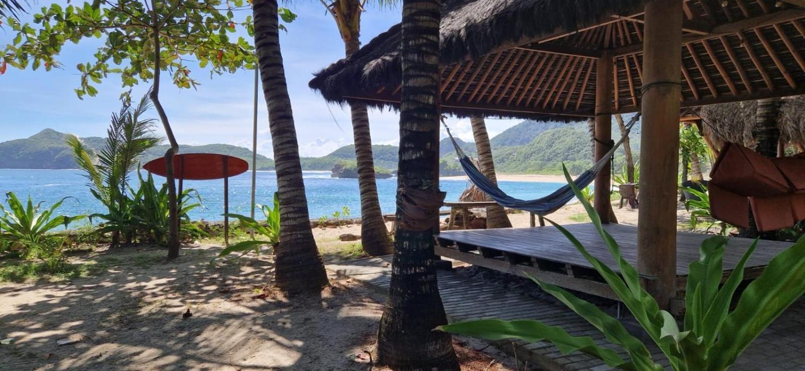 Castaway Surf Retreat 1 Hotel Sekongkang Luaran gambar